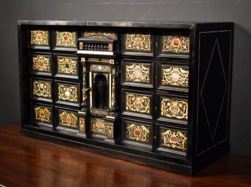 Cabinet du 17e siècle - Toscane, Ville de Florence - Mobilier Style Louis XIV